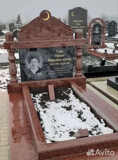 Памятники из гранита и мрамора