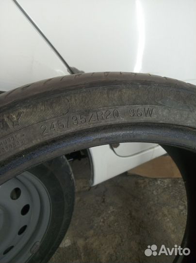 Accelera 651 Sport 245/35 R20