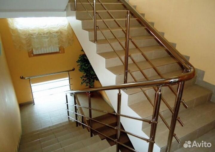 Винтовые поручни из нержавеющей стали