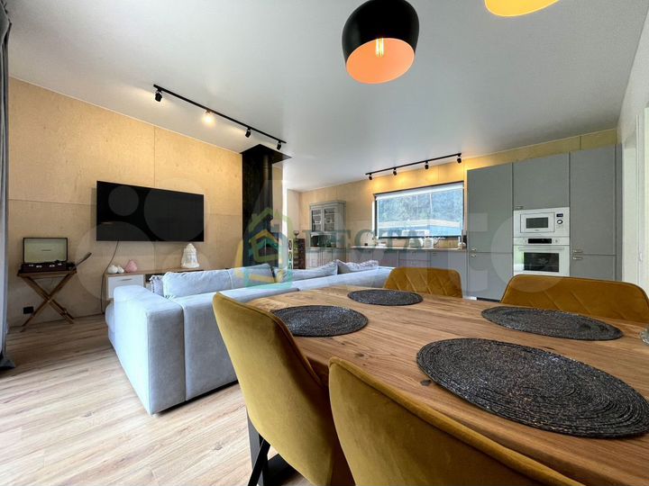 Дом 100 м² на участке 10 сот.