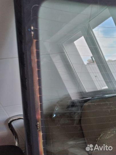 Заднее стекло джета