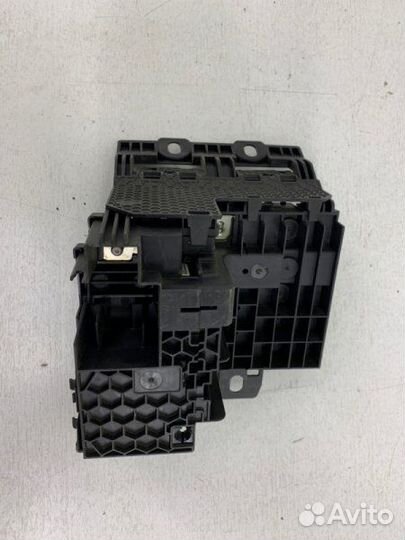 Блок предохранителей передний Bmw 7Er G11-G12 C