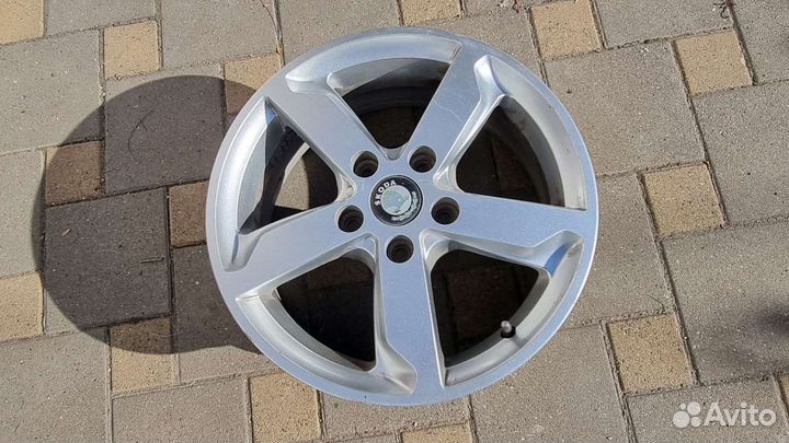 Литые диски r16 VW