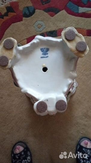 Фарфоровые вазы