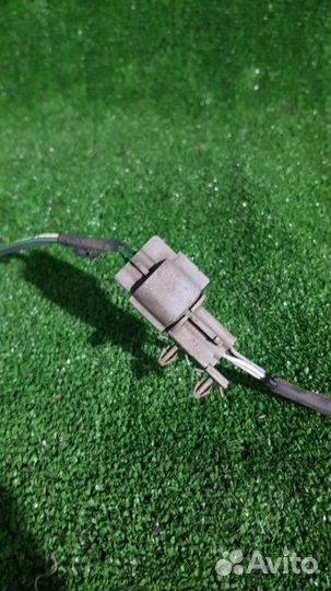 Датчик кислородный Nissan Almera Classic B10