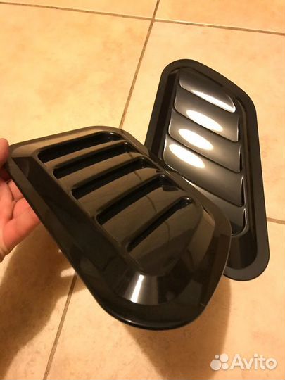 Жабры на капот универсальные