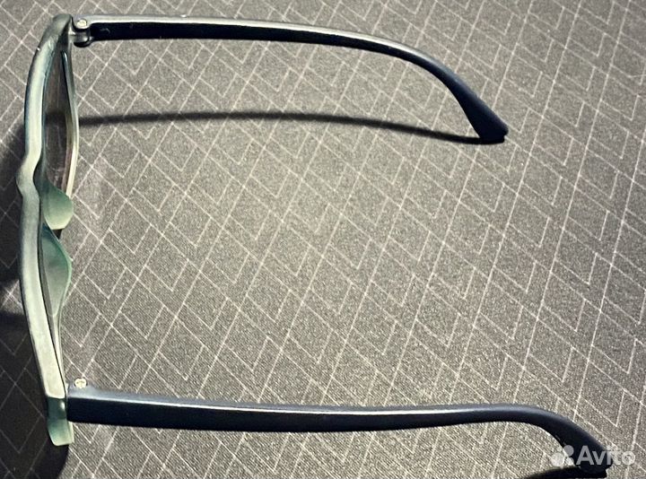 Солнцезащитные очки H&M, детские