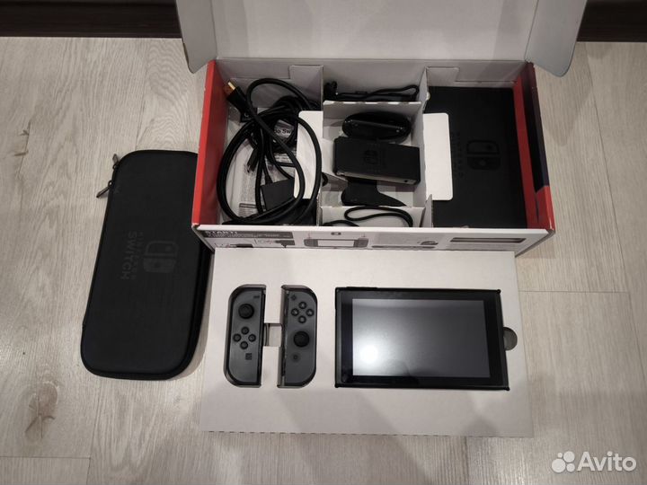 Nintendo Switch rev 2 прошитая + sd 128gb