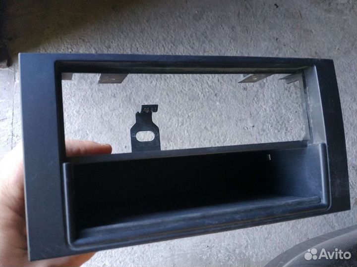 Переходная полочка под магнитолу Ford Focus 2