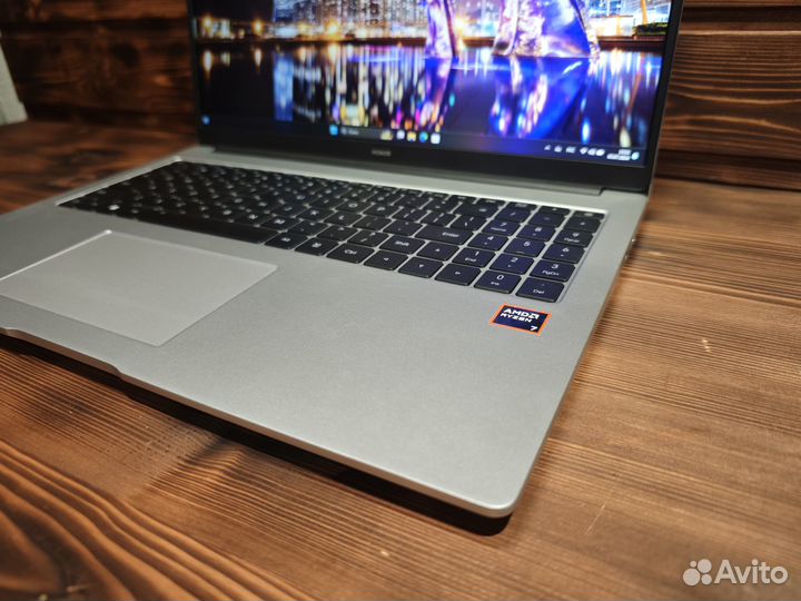 Новый Honor MagicBook Ryzen 7 8845HS 32gв DDR5