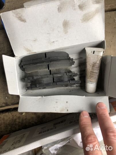 Тормозные диски/колодки toyota