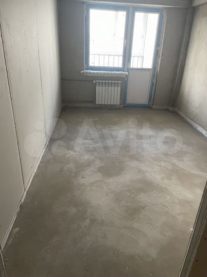 2-к. квартира, 63 м², 7/10 эт.