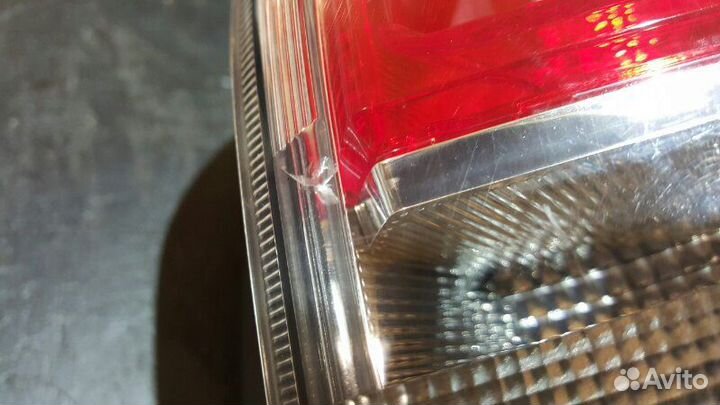 Фонарь задний правый Subaru Forester SJ 20B 2014