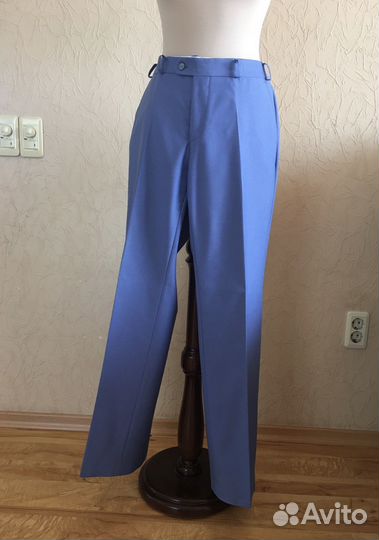 Костюм мужской новый