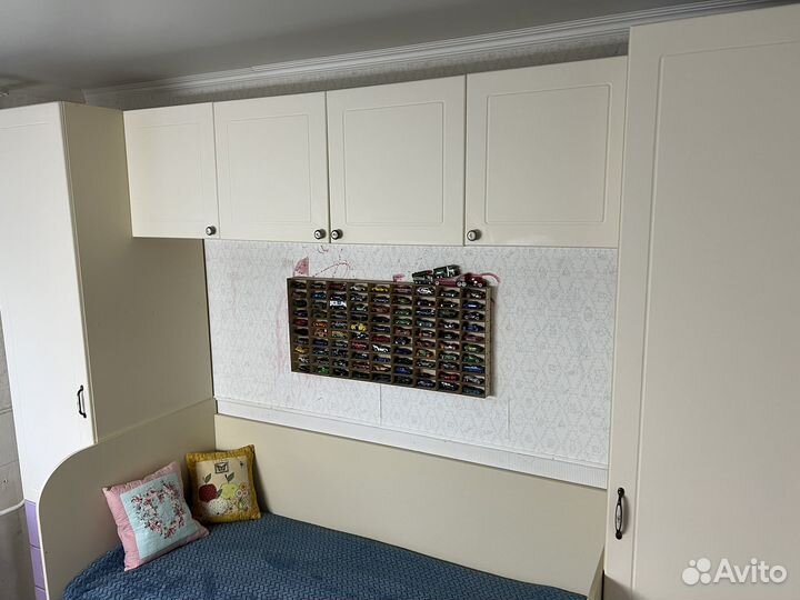 Мебель в детскую для девочки