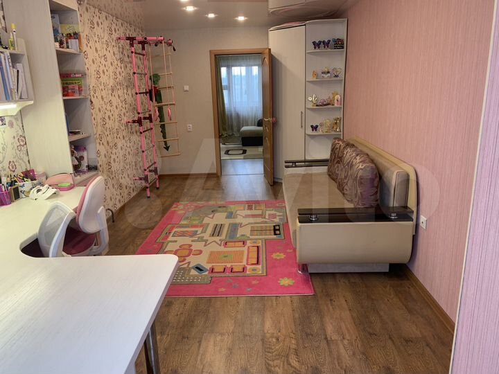 3-к. квартира, 73 м², 8/9 эт.