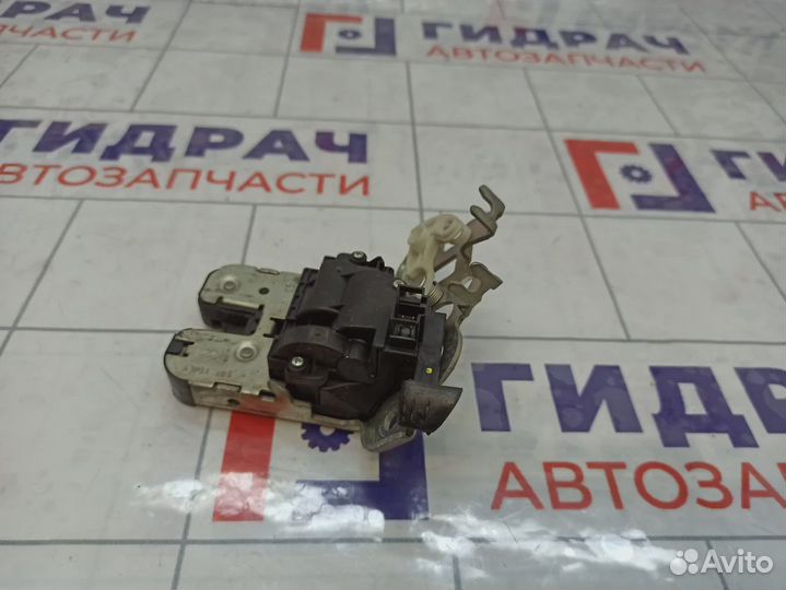 Замок багажника Skoda Rapid (NH3) 5E0827505A