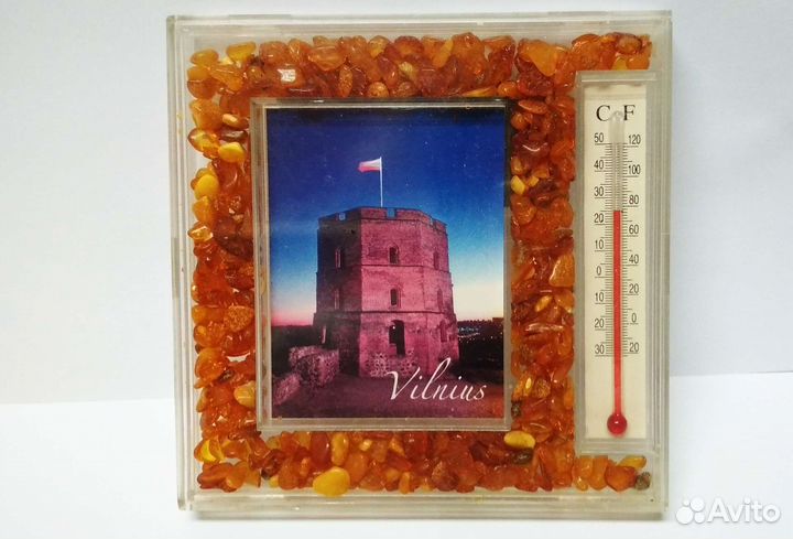 Термометр с натуральным янтарём