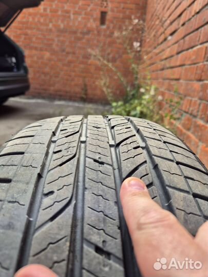 Bridgestone Dueler H/T 215/60 R17 96H