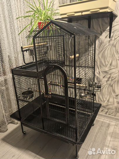 Клетка для крупных и средних попугаев