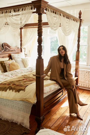 Брючный костюм женский