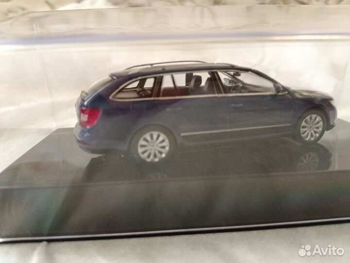 Skoda Superb II Combi Модель 1/43