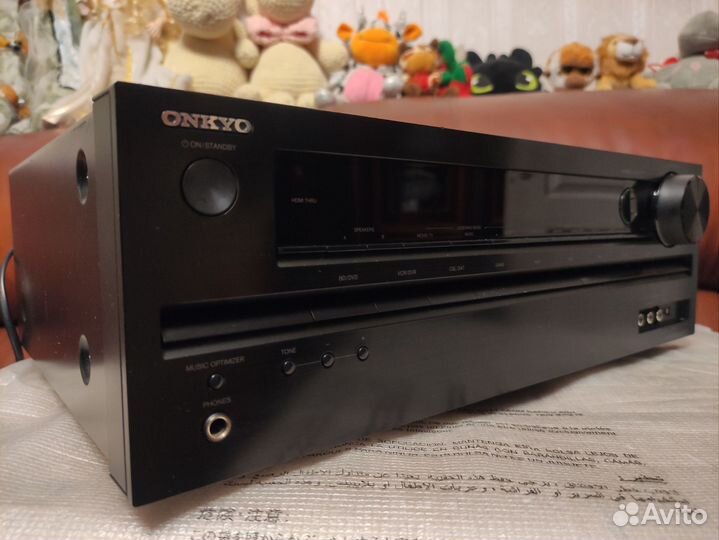 Onkyo Av ресивер