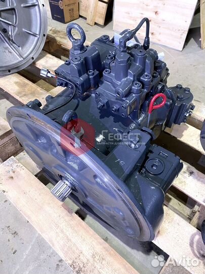 Основной насос Hitachi ZX200-E 9195235