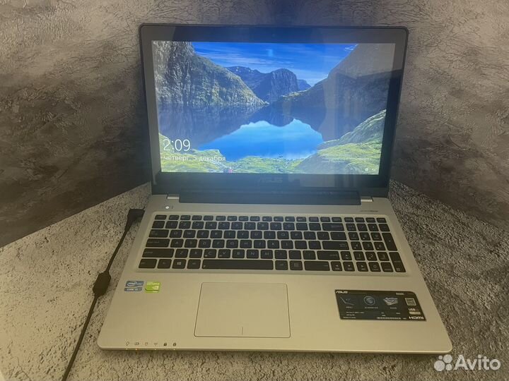 Сенсорный ноутбук asus/ i5-3337m/ 740m/ ssd