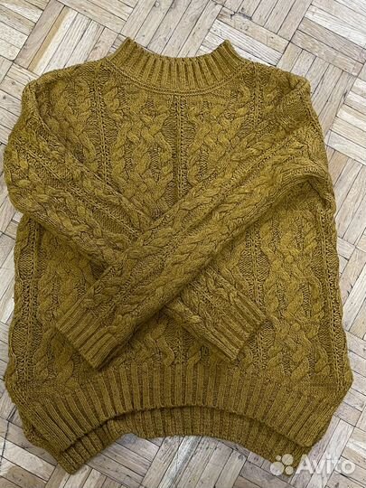 Свитер женский bershka