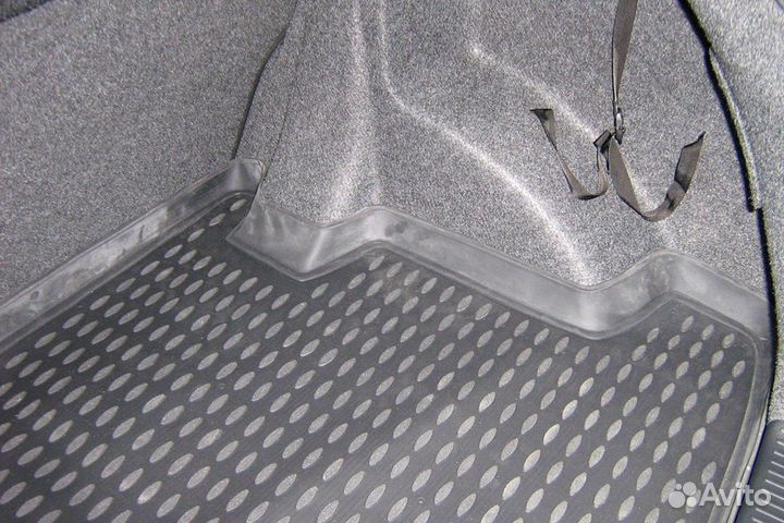Коврик в багажник на Toyota (Тойота)