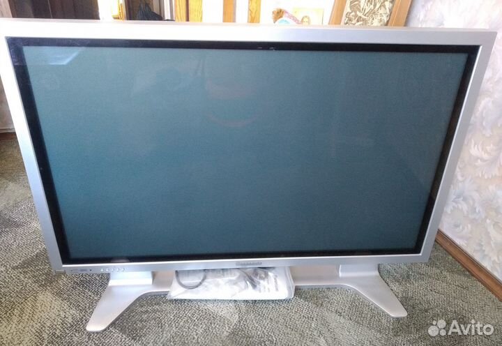 Плазменная панель Panasonic TH-42PW6