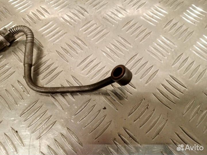 Масляная трубка турбины (подача) Renault Megane 2