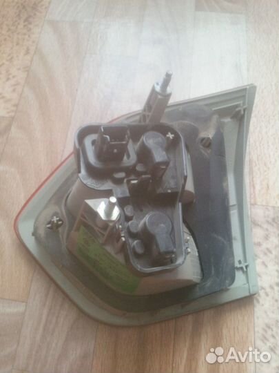 Фонарь задний Рено Флюенс