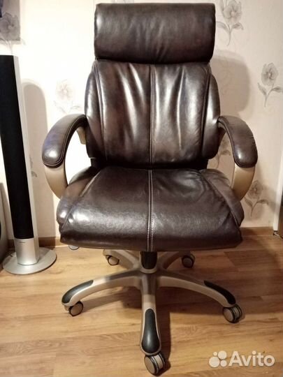 Кресло руководителя бу