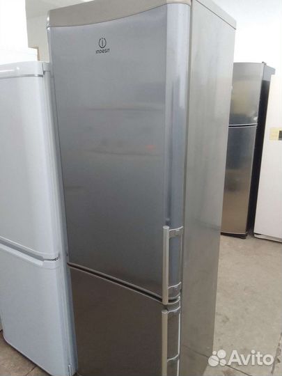 Холодильник б/у indesit 185 см