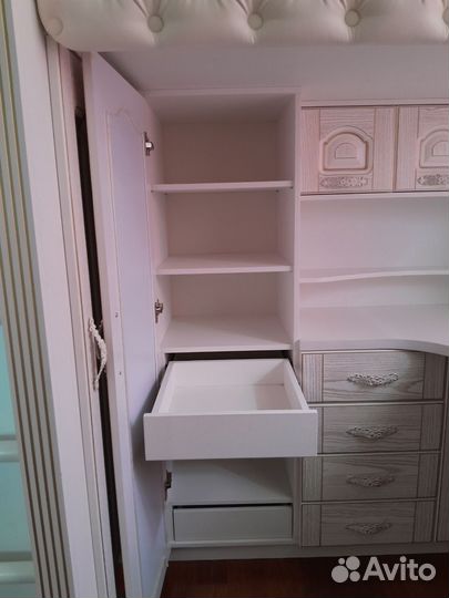 Детский двухэтажный уголок