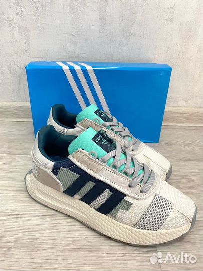 Кроссовки Adidas Retropy e5