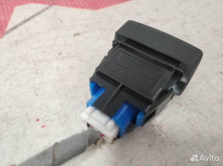 Кнопка vsa Honda Cr-V 3 RE4 K24Z1 2007