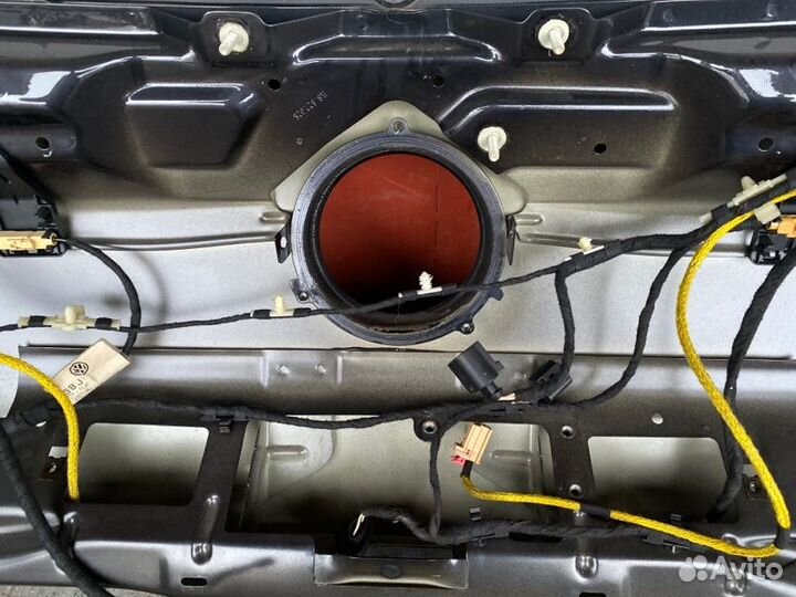 Крышка багажника Vw Golf 5 BKC 2004