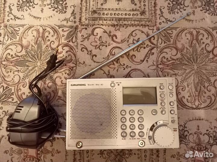 Радиоприемник grundig yacht boy 80