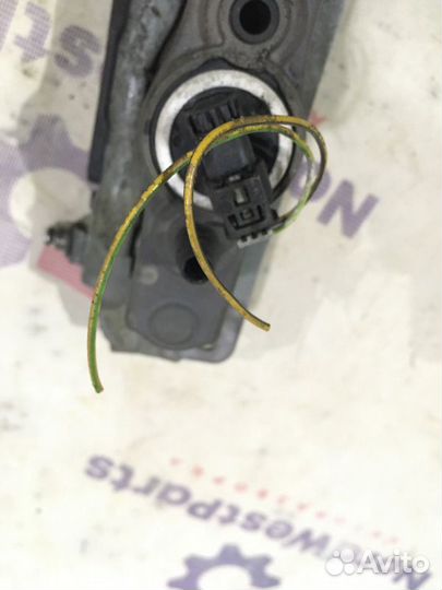 Пиропатрон акб правый Mercedes-Benz W212 E220 Cdi