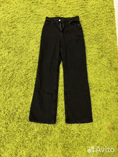 Джинсы черные