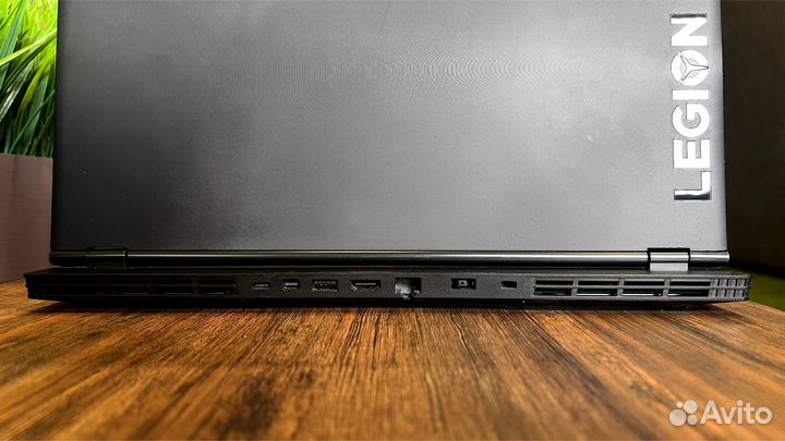Ноутбук Lenovo legion legion y540
