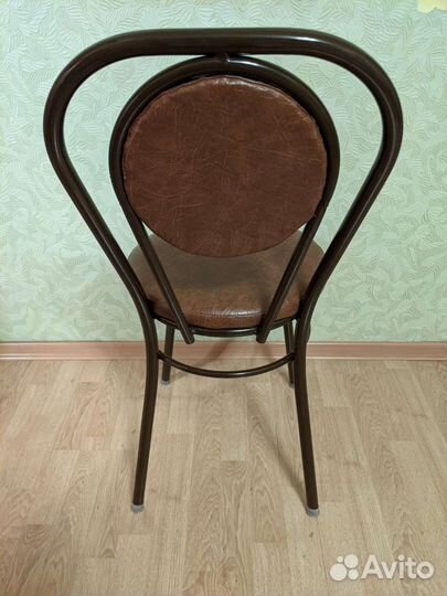 Стул кухонный