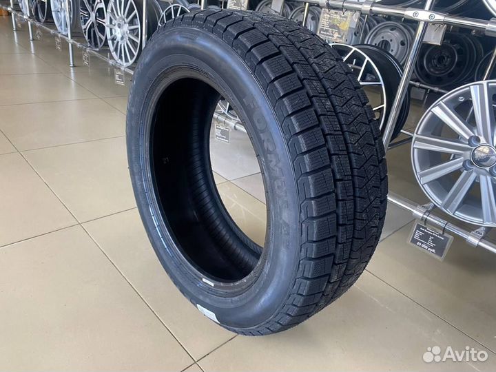 Pirelli Formula Ice FR 215/60 R17 103T