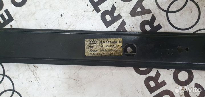 Стеклоподъемник FR на Audi Q7, 4LB (2010)