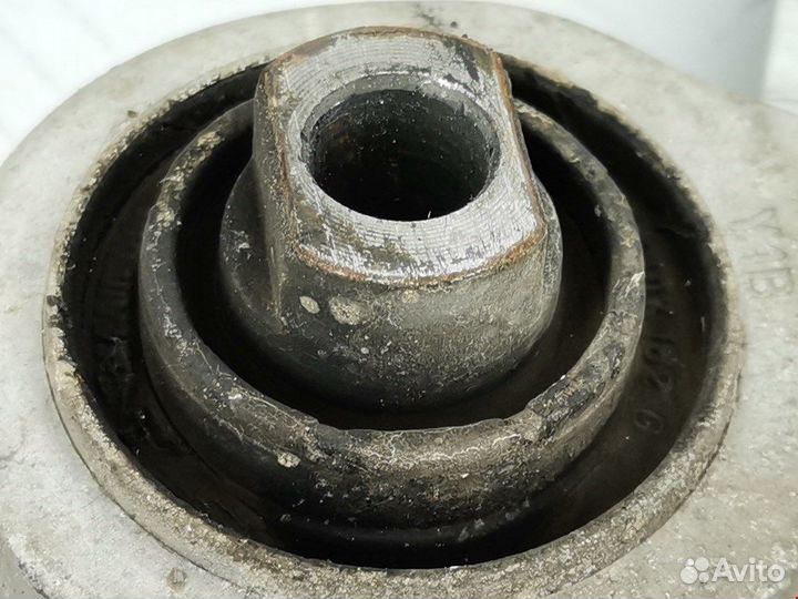 Рычаг передний правый для Volkswagen Passat 5