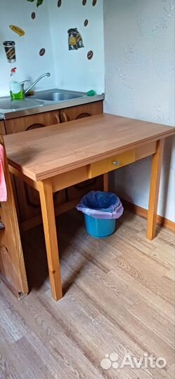 Стол и 2 стула