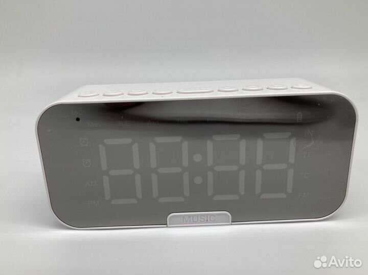 Часы с будильником